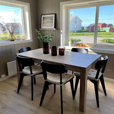 Lofoten_beach_hollyday_house_eggum Holiday home